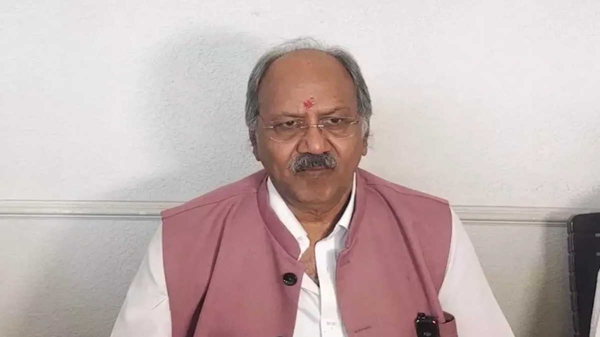 रायपुर एयरपोर्ट को अंतरराष्ट्रीय दर्जा दिलाने की मांग तेज