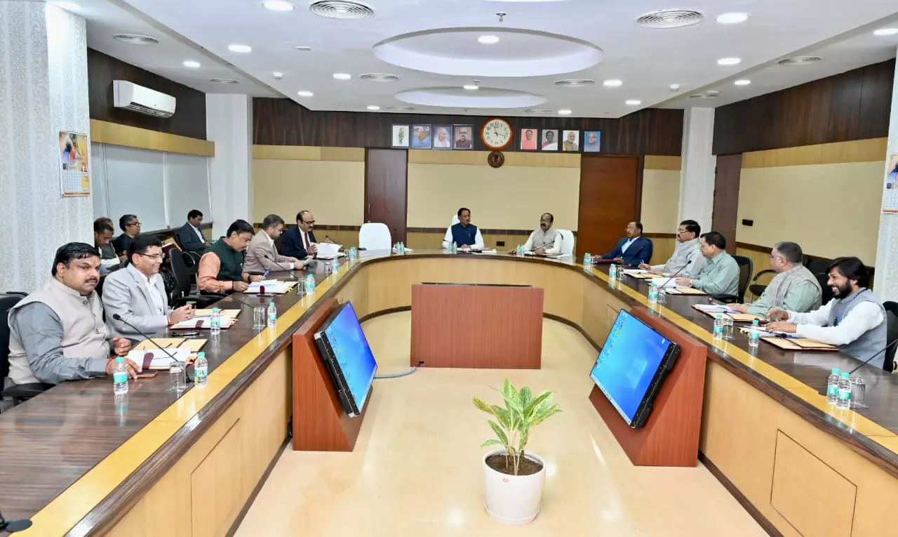  साय कैबिनेट ने लिए 4 ऐतिहासिक निर्णय…जानें कौन से बड़े काम होंगे पूरे और किन्हें मिलेगा सीधा फायदा?