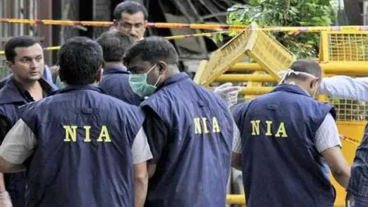 दिल्ली धमाका: NIA ने कसी कमर…कश्मीर में कई जगहों पर छापेमारी, क्या हाथ लगा कोई बड़ा सुराग?