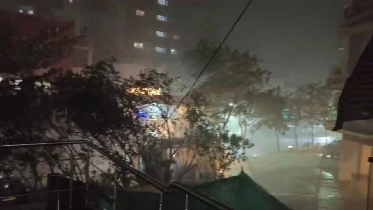 CG Weather Update: छत्तीसगढ़ में आज भी आंधी-बारिश के आसार, रायपुर समेत इन जिलों में IMD ने जारी किया अलर्ट